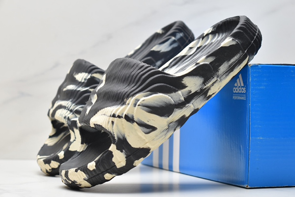 Adidas Originals Adilette 22 Slides GX6947